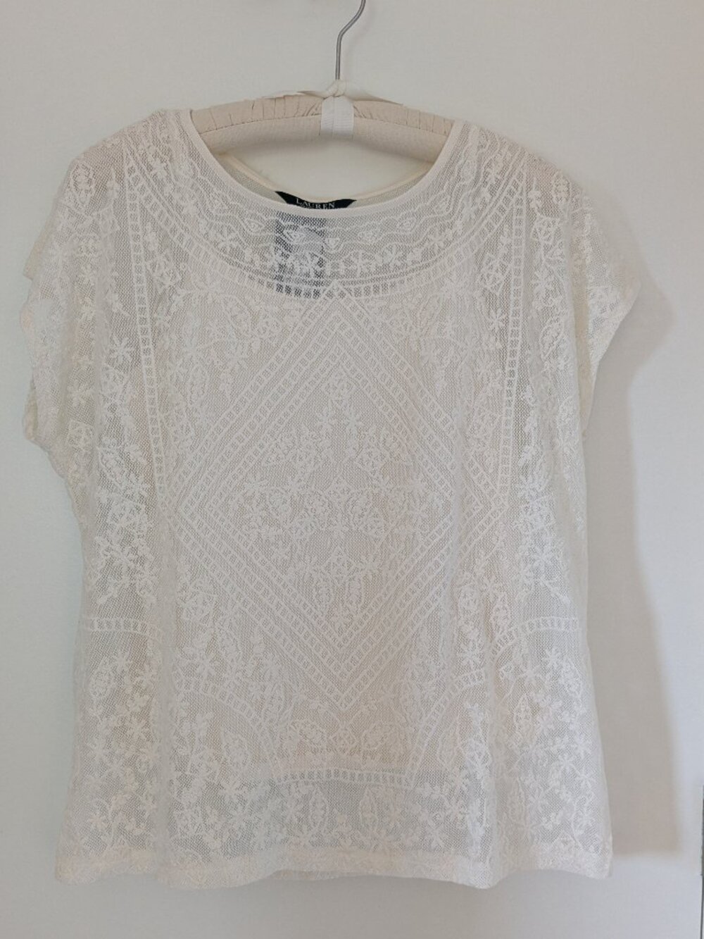 (NWT) Lauren Ralph Lauren Lace Floral Short Sleeves Cream Top Size M